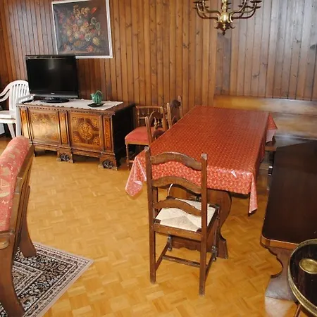 Eden Roc Apartamento *
